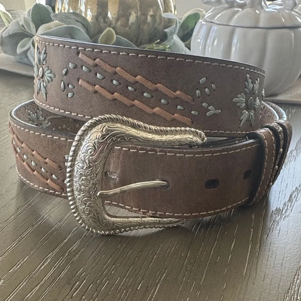 Western Tan Leather Belt with Silver-Tone Buckle Embroidered Women’s Size L EUC